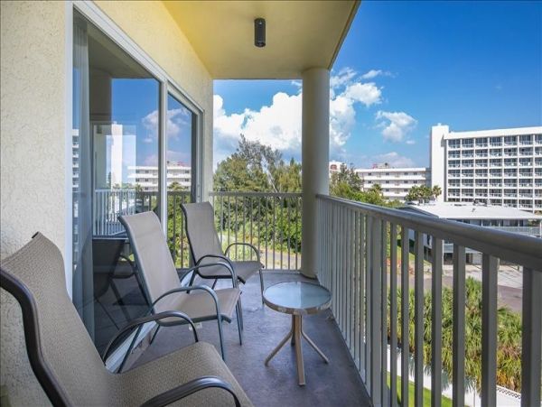 Treasure Island Condo 967898