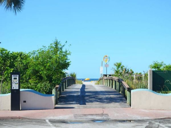 Treasure Island Condo 967902
