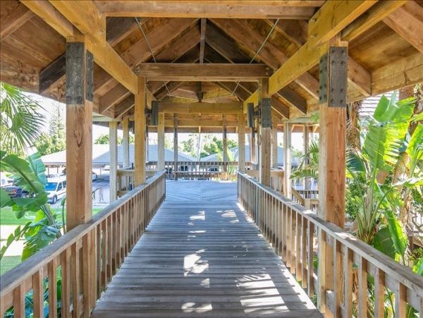 Treasure Island Condo 967908