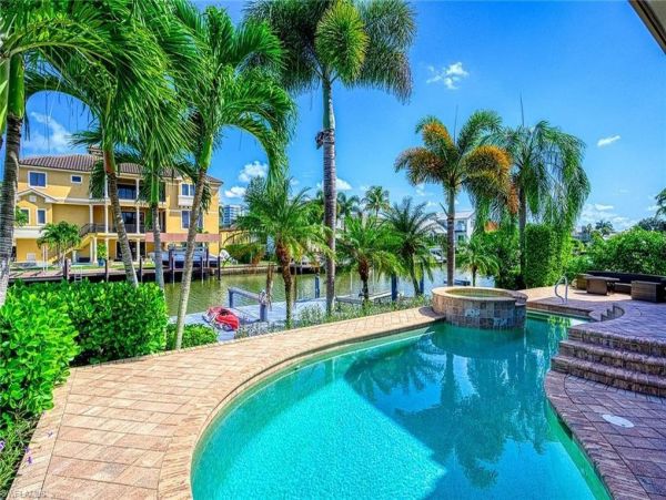 Naples Waterside luxury Rental New Addition