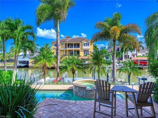 Naples Waterside luxury Rental New Addition