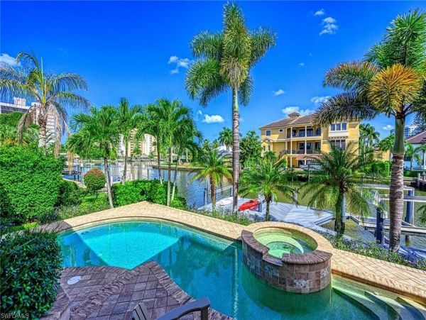 Naples Waterside luxury Rental New Addition