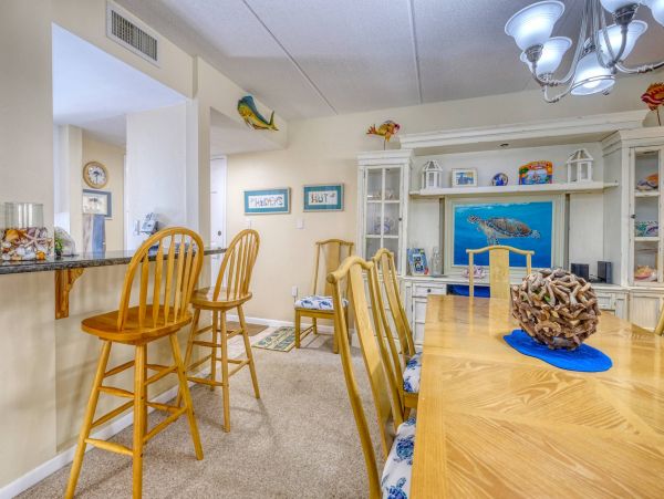 Belleair Beach Lovely Residence Sleeps 6