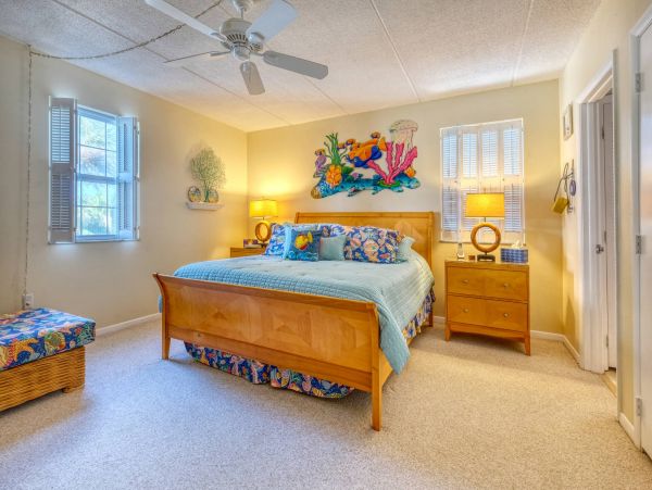 Belleair Beach Lovely Residence Sleeps 6