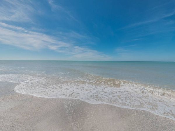 Belleair Beach Lovely Residence Sleeps 6