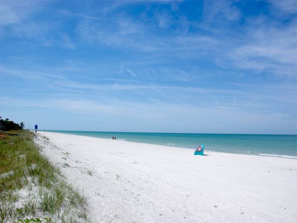 Belleair Beach Lovely Residence Sleeps 6