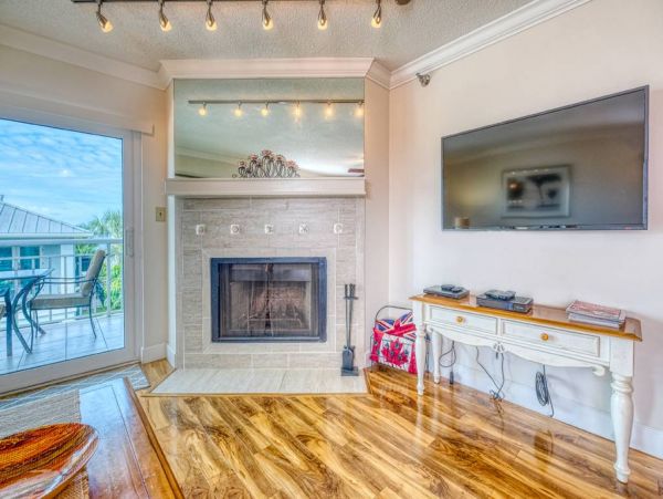 Luxury Two Bedroom Beach Condo At Indian Rocks Beach