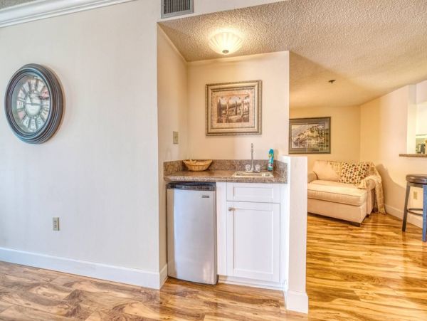 Luxury Two Bedroom Beach Condo At Indian Rocks Beach