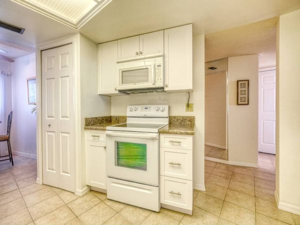 Luxury Two Bedroom Beach Condo At Indian Rocks Beach