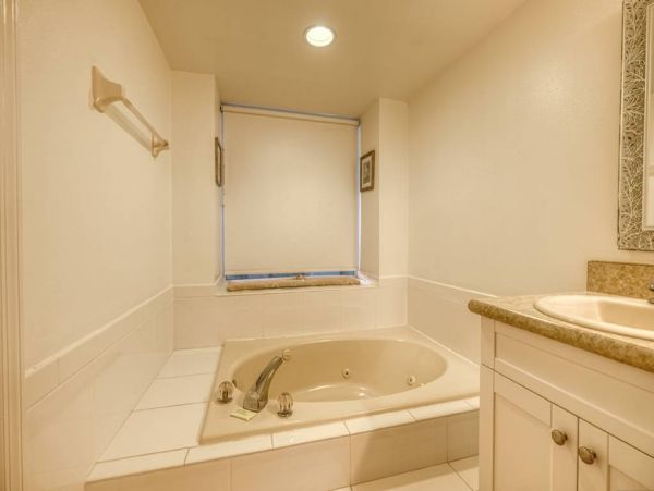 Luxury Two Bedroom Beach Condo At Indian Rocks Beach