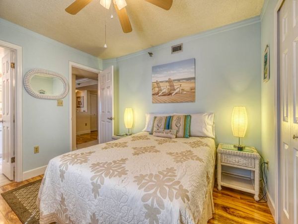 Luxury Two Bedroom Beach Condo At Indian Rocks Beach