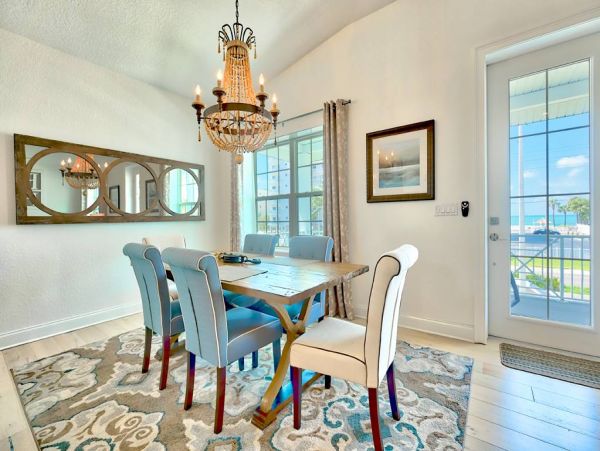 Three Bedroom Madeira Beach Vacation Home Steps to Beach