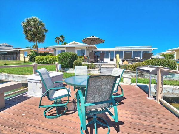 Waterfront Pool Vacation Home in Indian Rocks Beach Sleeps 10