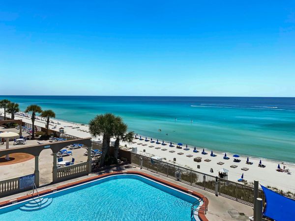 Panama City Beach 3 Bedroom/2 Bath Vacation Home Sleeps 11 Guests