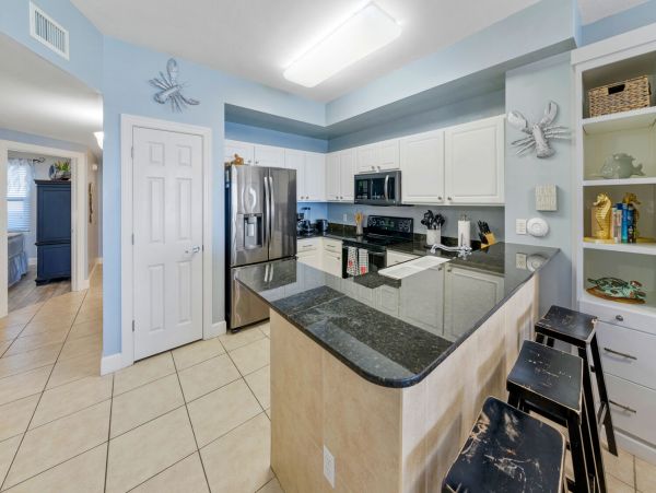 Panama City Beach 3 Bedroom/2 Bath Vacation Home Sleeps 11 Guests
