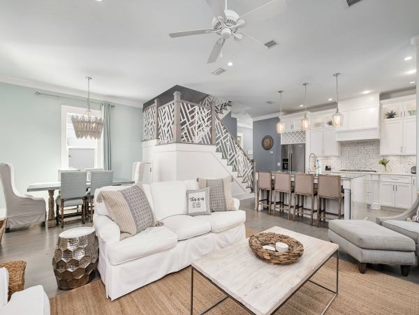 Luxury 4 Bedroom Vacation Home in Rosemary Beach Close to Beach