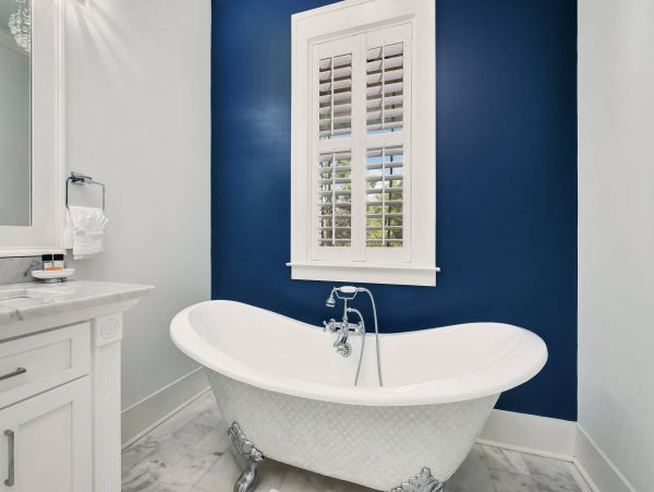 Luxury 4 Bedroom Vacation Home in Rosemary Beach Close to Beach