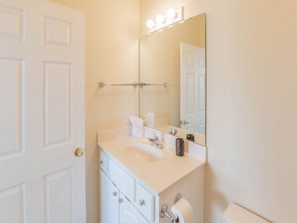 4 bedroom-4 Bathroom House across the street from the beach with community pool