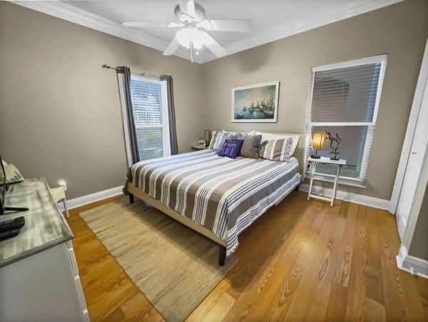 Panama City Beach Lovely Three Bedroom Stroll to Beach Home