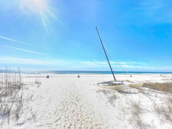 Panama City Beach Lovely Three Bedroom Stroll to Beach Home