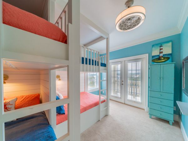 Inlet Beach Vacation Home Five Bedroom Walk to Beach