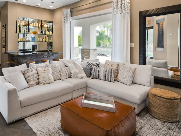 Luxury  Palm Springs Vacation Home Three Bedrooms