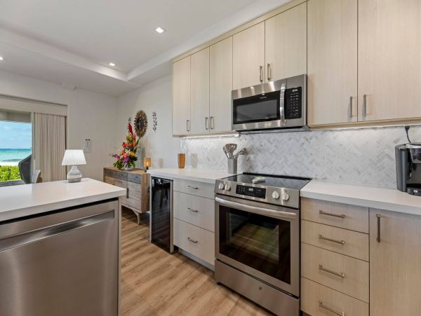 Oceanfront Lahaina Four Bedroom Vacation Townhome
