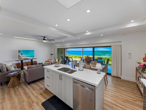 Oceanfront Lahaina Four Bedroom Vacation Townhome
