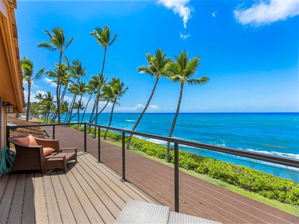 Oceanfront Lahaina Four Bedroom Vacation Townhome