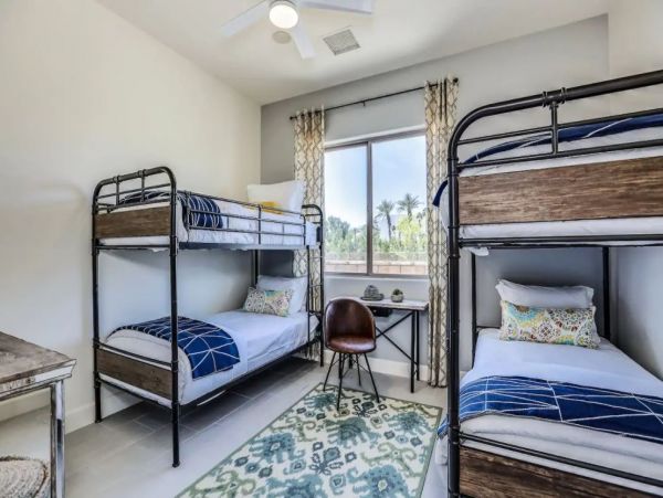 Indio Luxury Six Bedroom Vacation Home with Pool & Spa