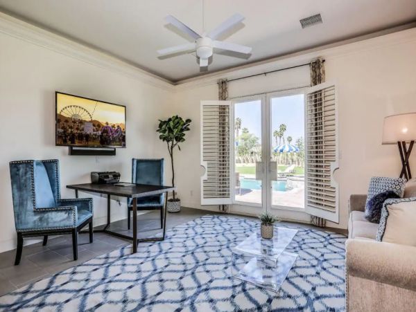 Indio Luxury Six Bedroom Vacation Home with Pool & Spa