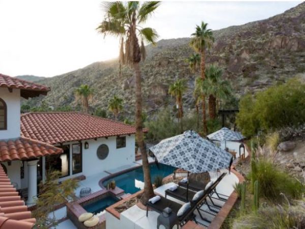 Private Pool Palm Springs Vacation Home Four Bedroom.