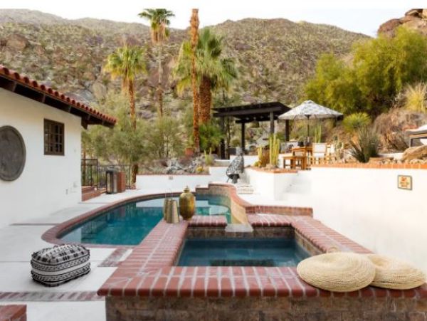 Private Pool Palm Springs Vacation Home Four Bedroom.