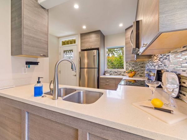 Charming 2 Bedroom Lahaina Vacation Home Close to Beach