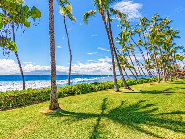 Charming 2 Bedroom Lahaina Vacation Home Close to Beach
