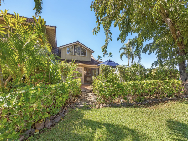 Charming 2 Bedroom Lahaina Vacation Home Close to Beach