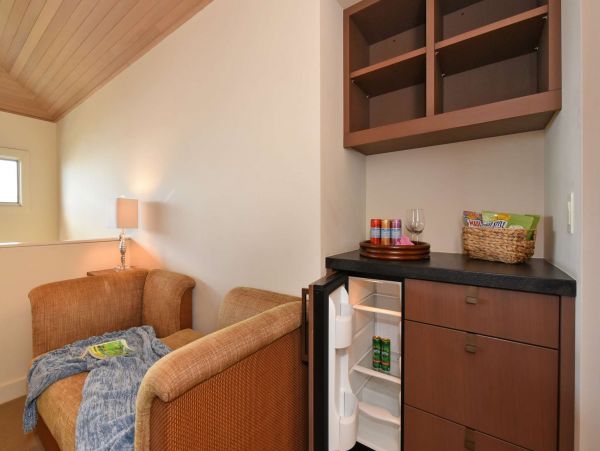 Lahaina Beachfront 4 Bedroom Luxury