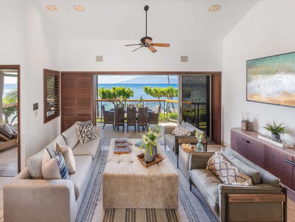Lahaina Beachfront 4 Bedroom Luxury