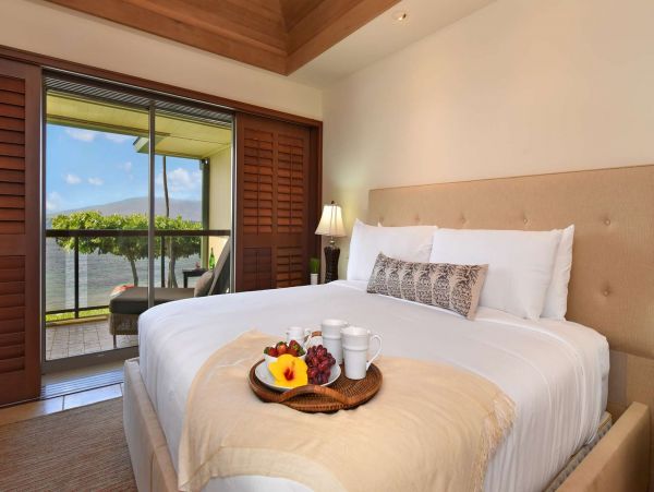 Lahaina Beachfront 4 Bedroom Luxury