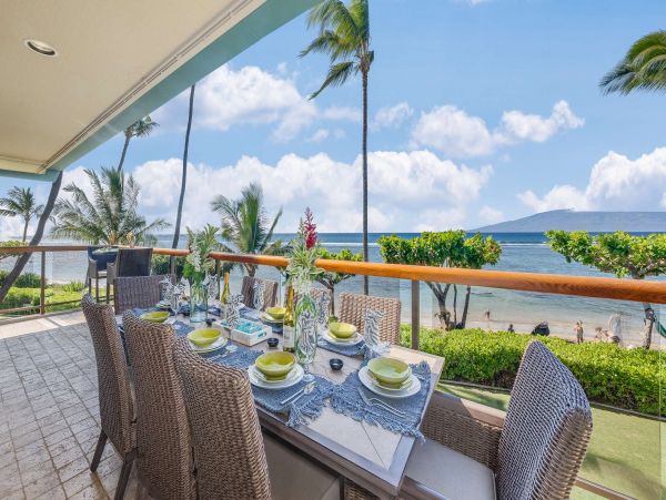 Lahaina Beachfront 4 Bedroom Luxury