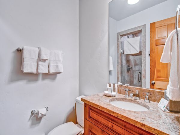 Beaver Creek Bachelor Gulch Condo 968335