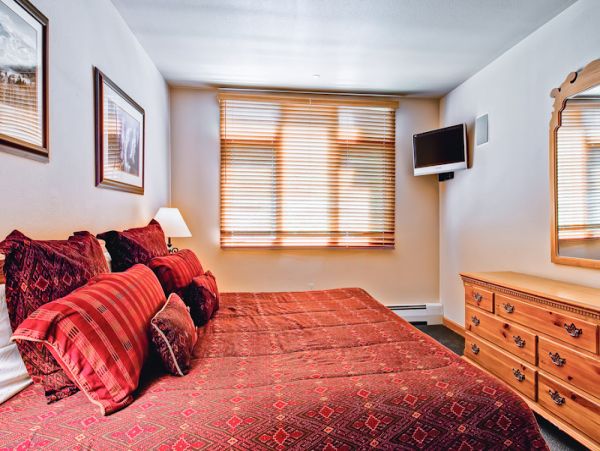 Beaver Creek Bachelor Gulch Condo 968338