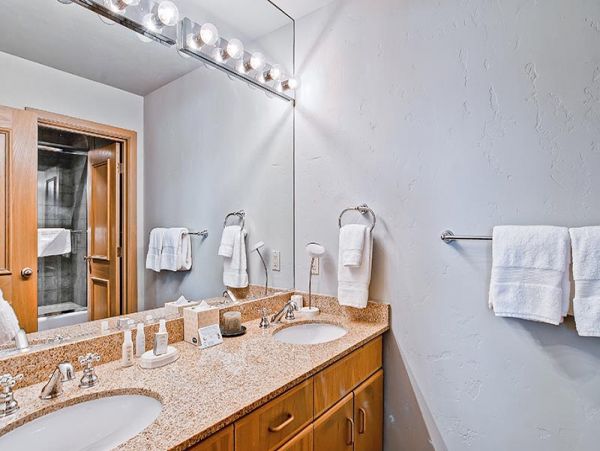 Beaver Creek Bachelor Gulch Condo 968350
