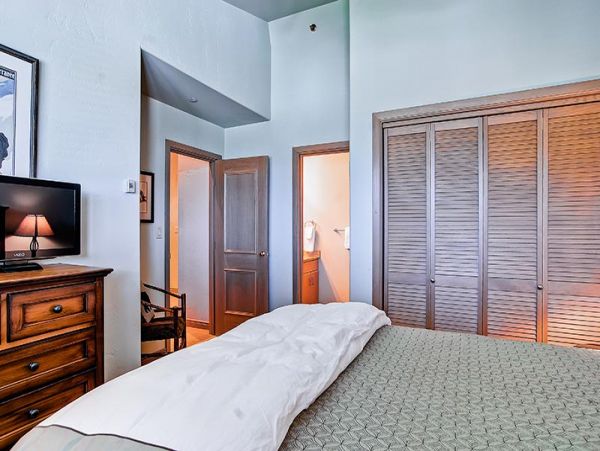 Beaver Creek Bachelor Gulch Condo 968350