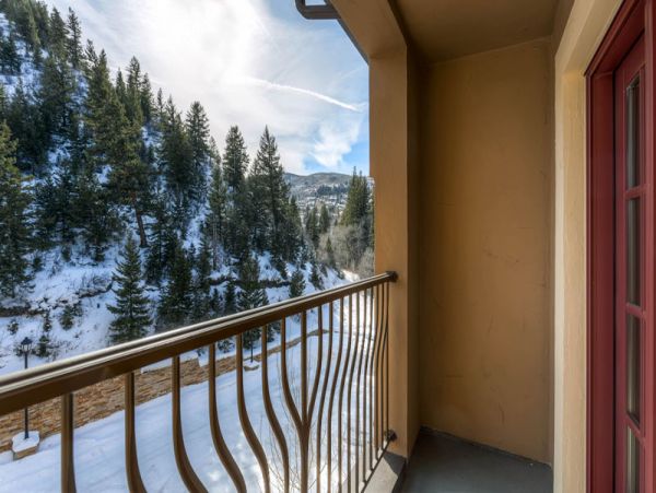 Beaver Creek Bachelor Gulch Condo 968360