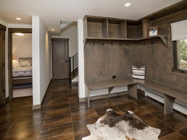 Incredible 5 Bedroom Vail Vacation Chalet Short Walk to Lift