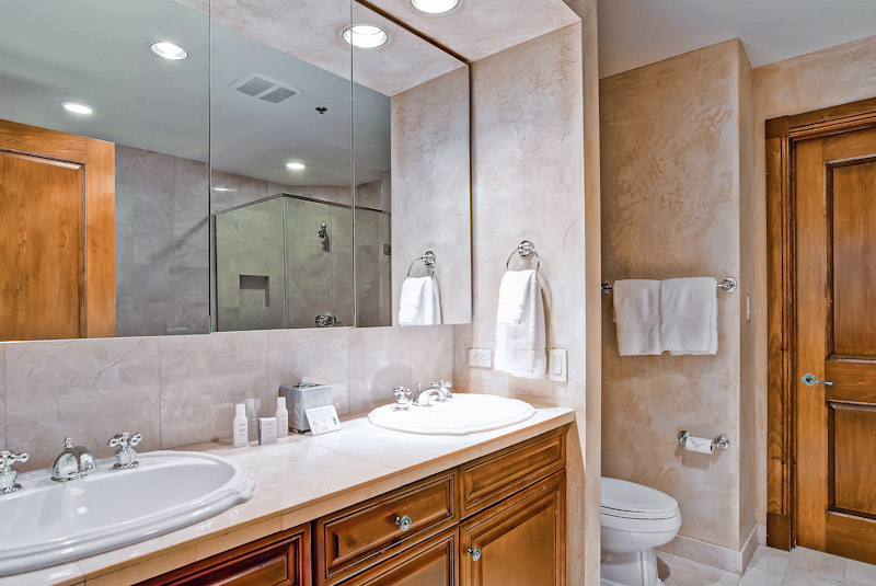 Beaver Creek Bachelor Gulch Condo 968398