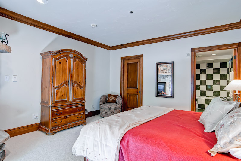 Beaver Creek Bachelor Gulch Condo 968400