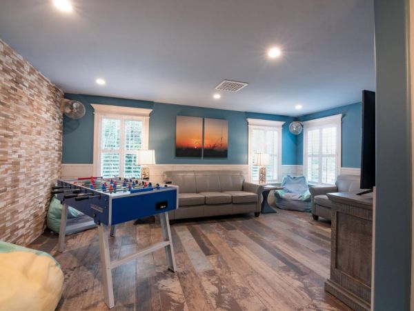 Northern Holmes Beach 4 Bedroom Vacation Pool Home