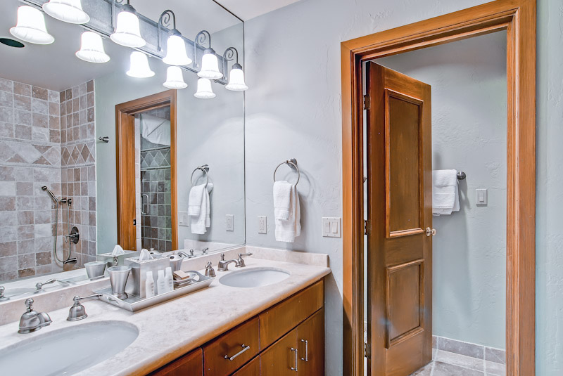 Beaver Creek Bachelor Gulch Condo 968421